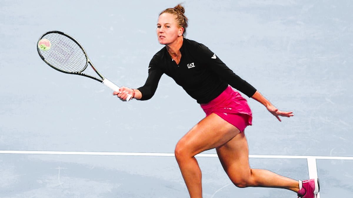 Kalinskaya Upsets Gauff to Secure Semifinal Spot in Dubai
